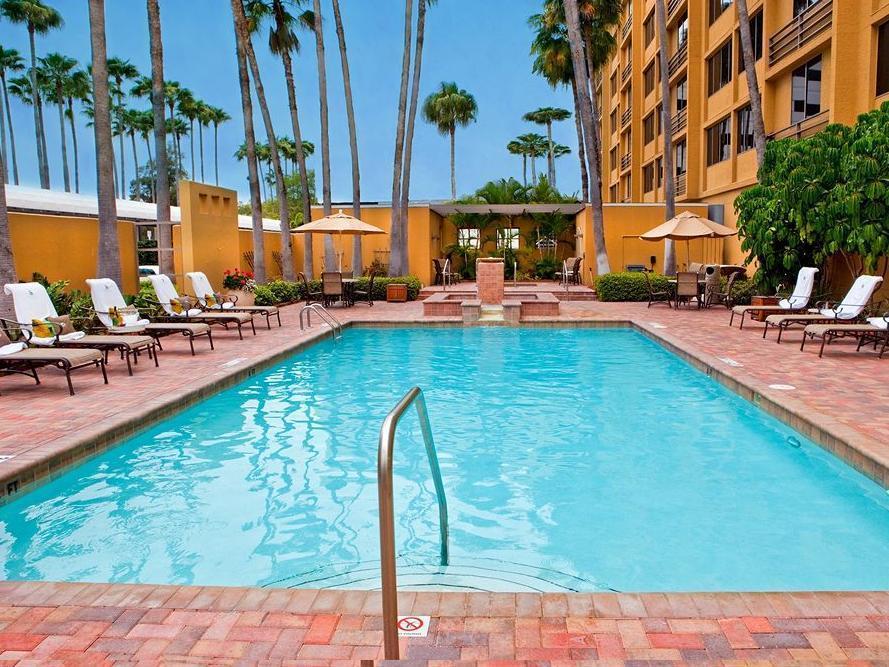 Holiday Inn Tampa Westshore - Airport Area By Ihg Exterior photo