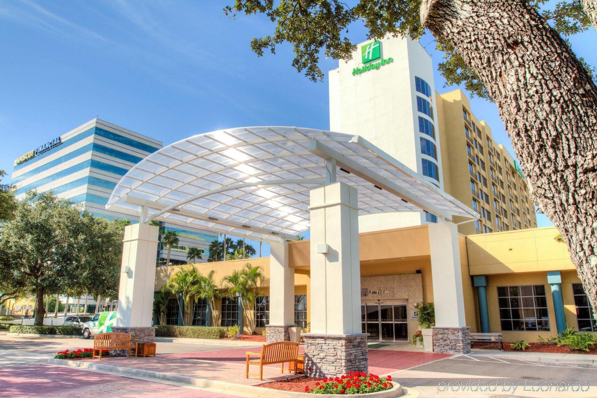 Holiday Inn Tampa Westshore - Airport Area By Ihg Exterior photo